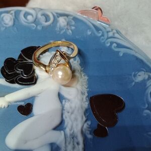 Pearl ring